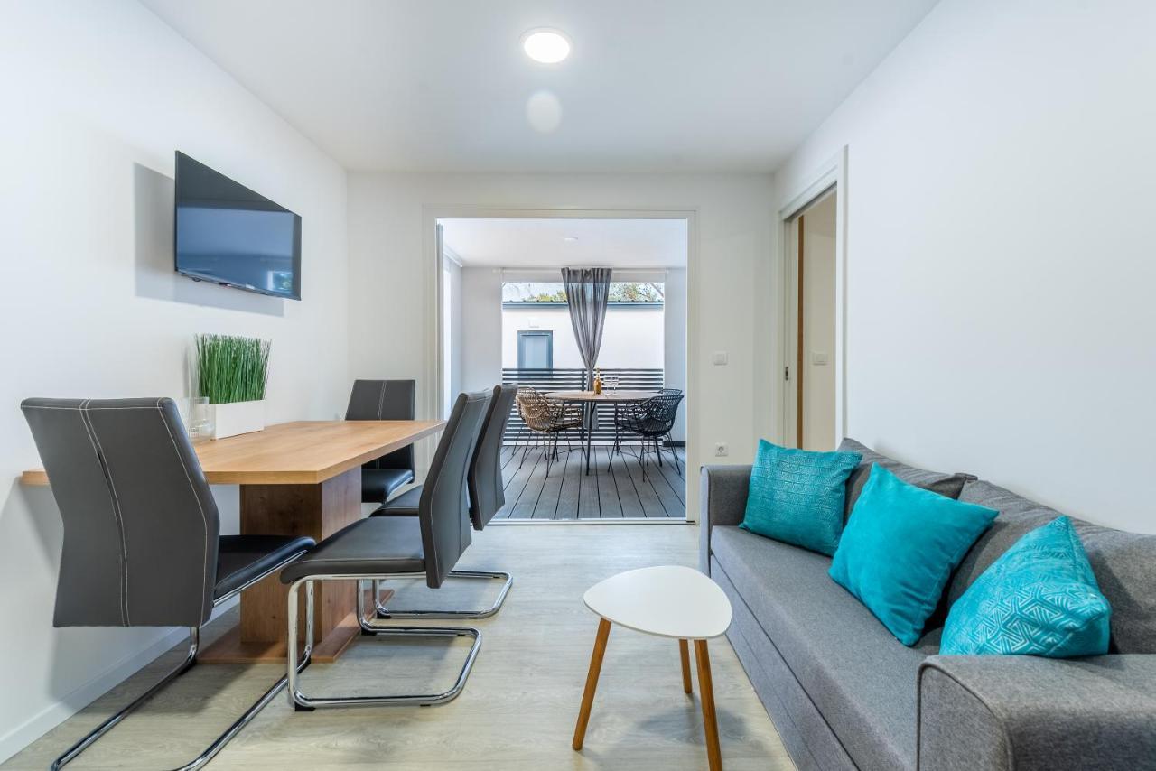 Luxury Mobile Home Pretty Green - Premium - Oaza Mira Resort -50 M From The Beach Drage Eksteriør bilde