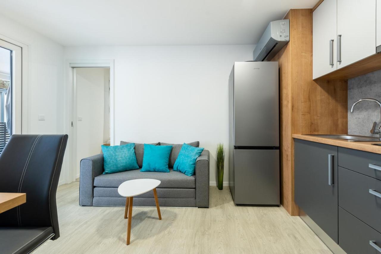 Luxury Mobile Home Pretty Green - Premium - Oaza Mira Resort -50 M From The Beach Drage Eksteriør bilde