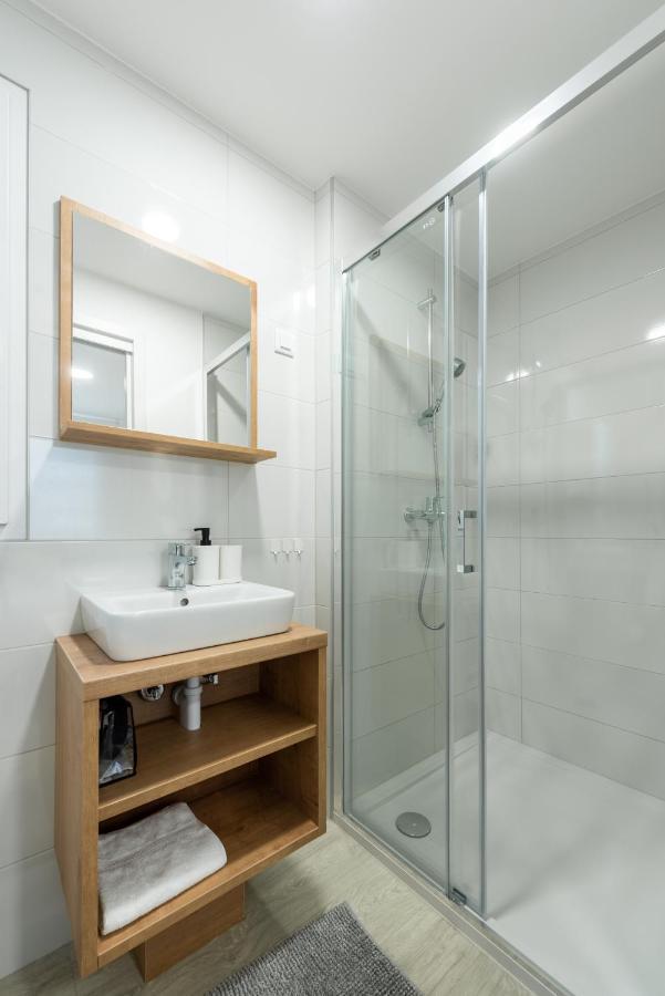 Luxury Mobile Home Pretty Green - Premium - Oaza Mira Resort -50 M From The Beach Drage Eksteriør bilde
